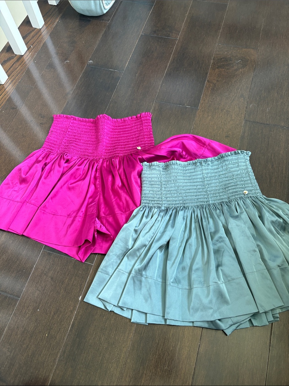 Two Natural Life skirts size small